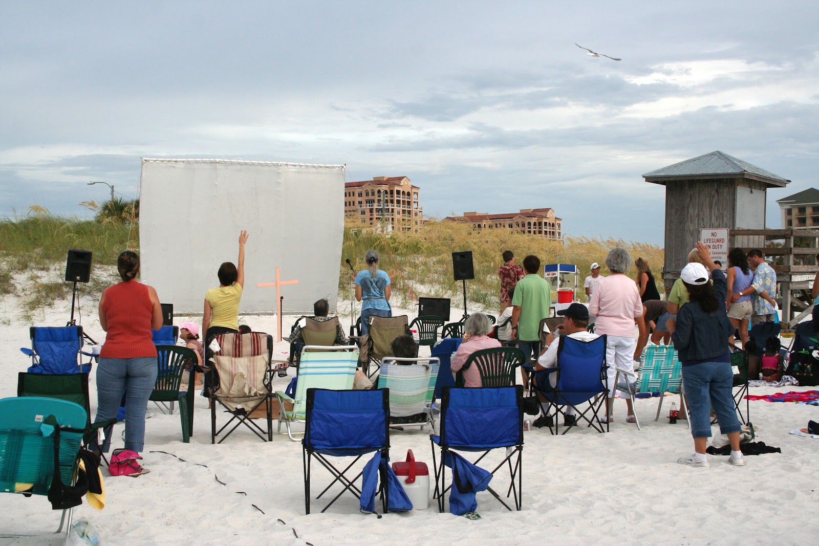 Reach and Teach Ministry, Inc. early days - Movies on the Beach where it all began 2008
